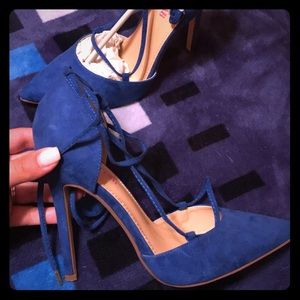 Women’s Size 7 Heel